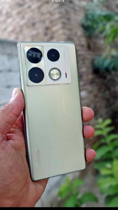 Infinix Note 40 Pro