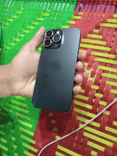 Apple iPhone 16 Pro Max