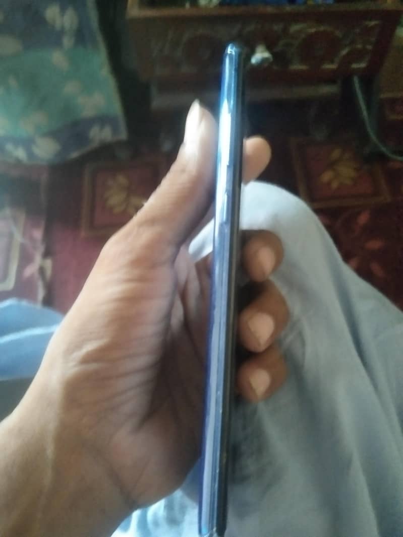 Samsung Mobile Note 10 Plus 3