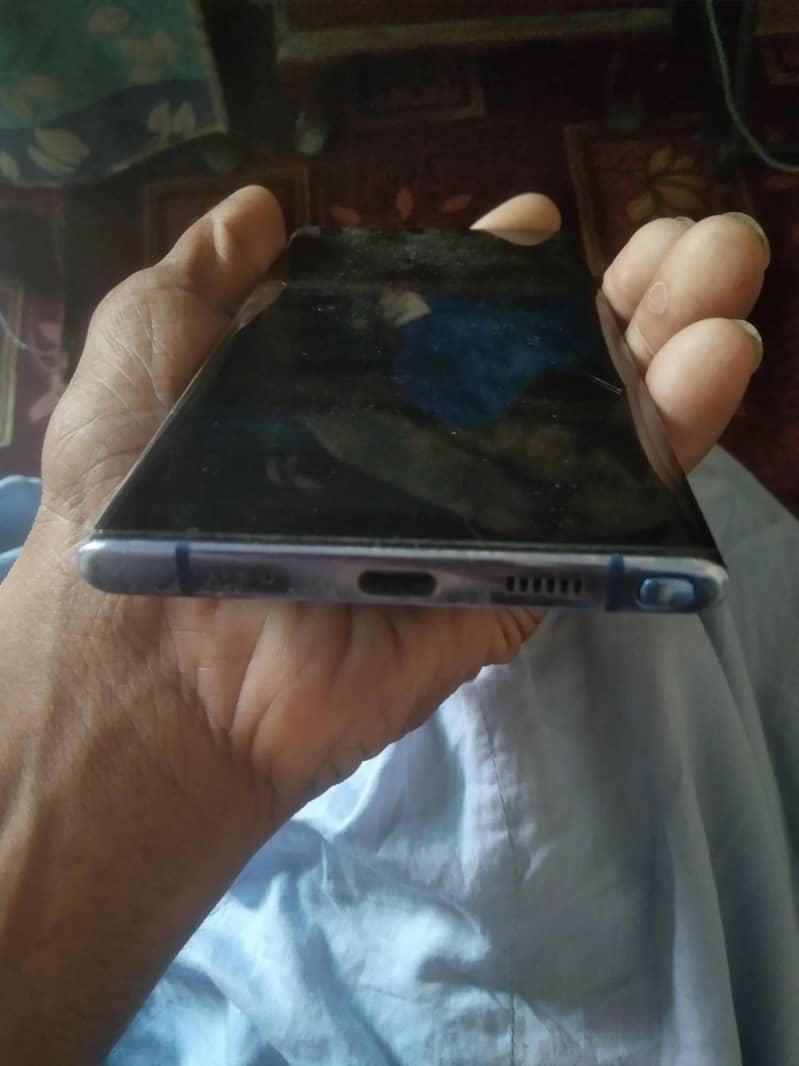 Samsung Mobile Note 10 Plus 4