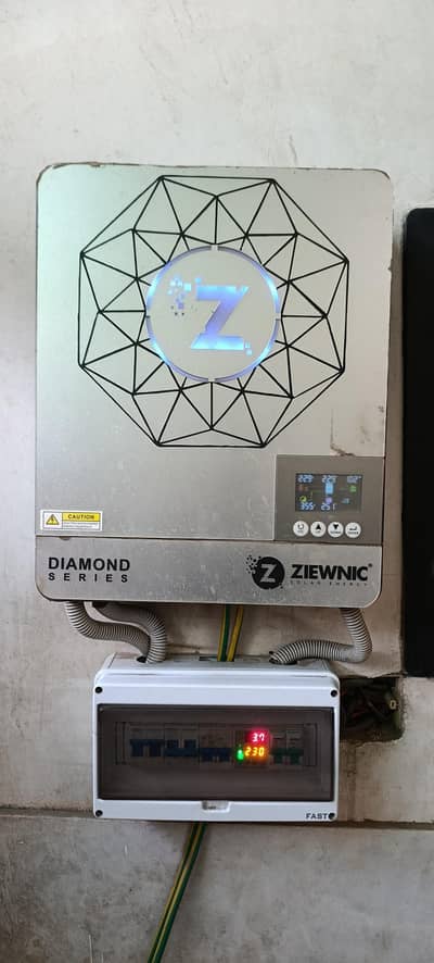 zewnic pv 6500 4.5 KW