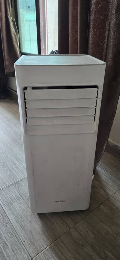 Vissani 0.75 tob portable ac with 110v ac supply