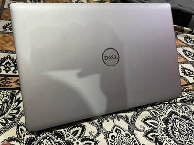 Dell Precision 3581 Workstation