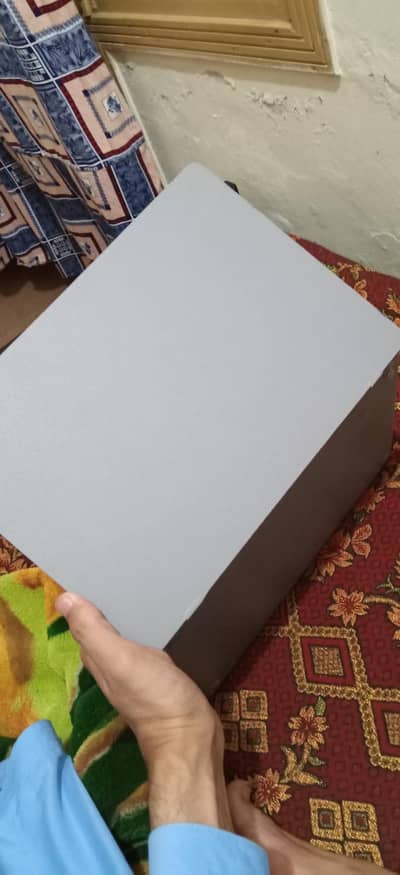 Sumsung laptop.