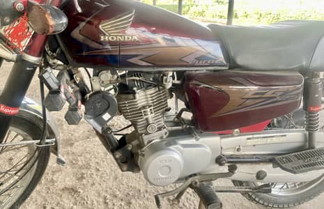 Honda 125 good condition 2nd owner