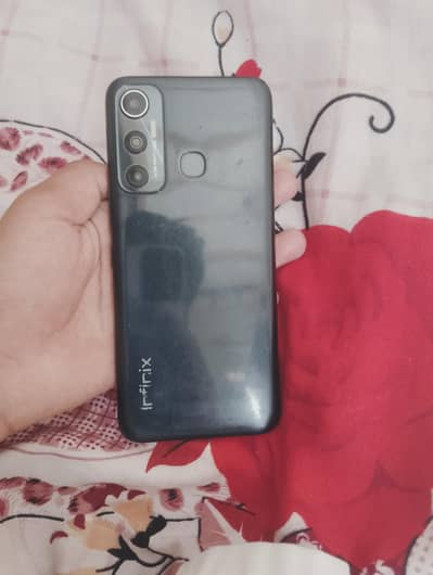 infinix Hot 10 4GB 128GB PTA Approved 10/10 condition final 15000