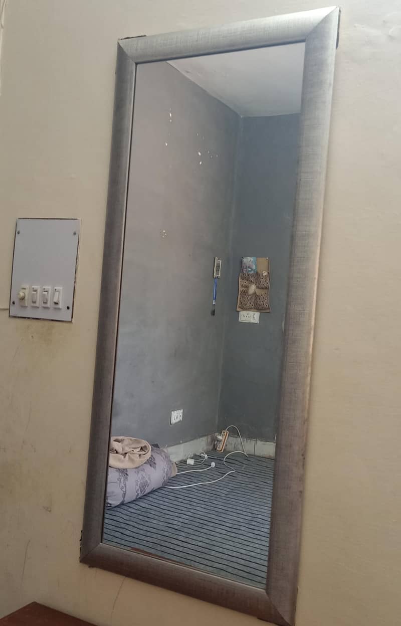wall Mirror 1