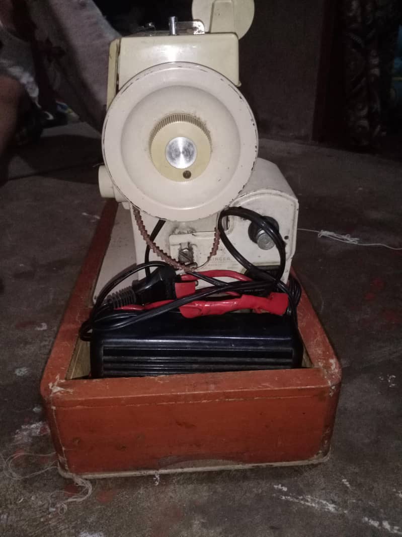 singer machine 1
