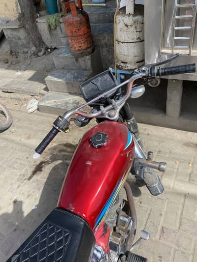 honda 125  urgent sale