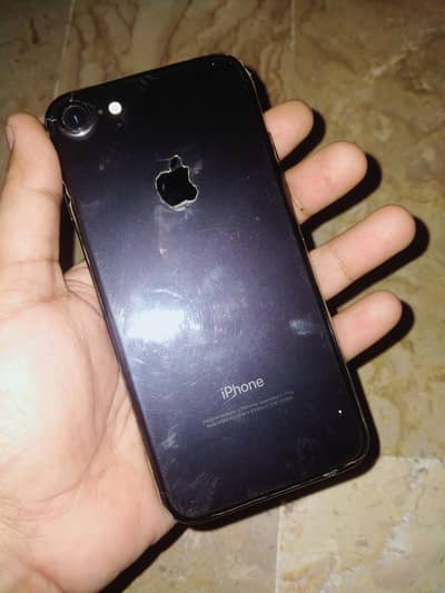 Apple iPhone 7