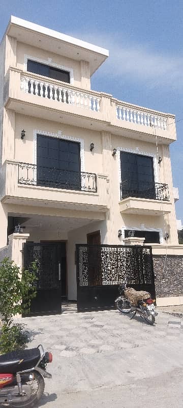 5marla Brand New House