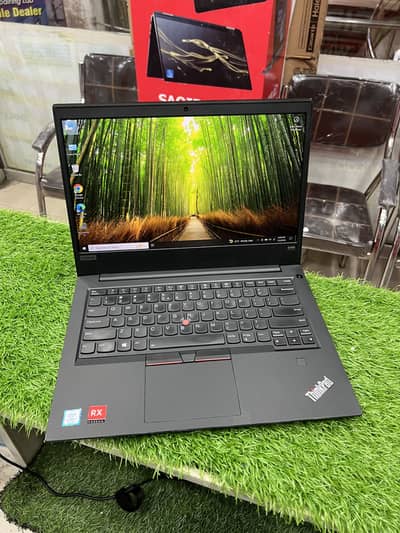 Lenovo C i7-8th Gen RAM 8GB SSD 256GB RX 2GB Dadicated Graphics Card