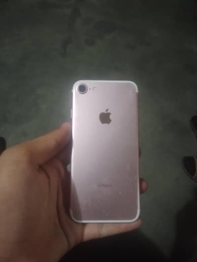 Apple iPhone 7
