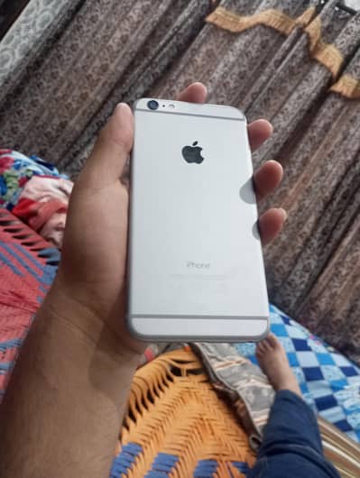 Apple iPhone 6 Plus
