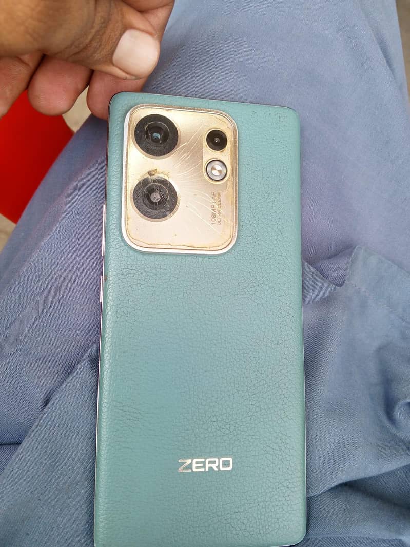 Infinix Zero 30 3