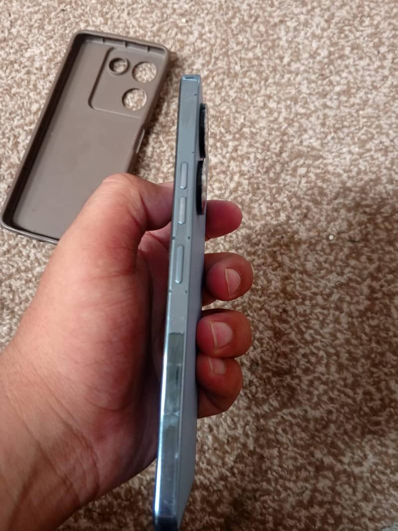 Tecno CAMON 20 2