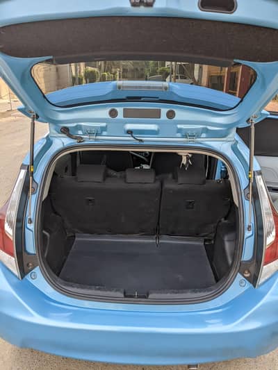 Toyota Aqua 2013