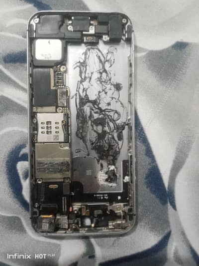 Apple iPhone SE