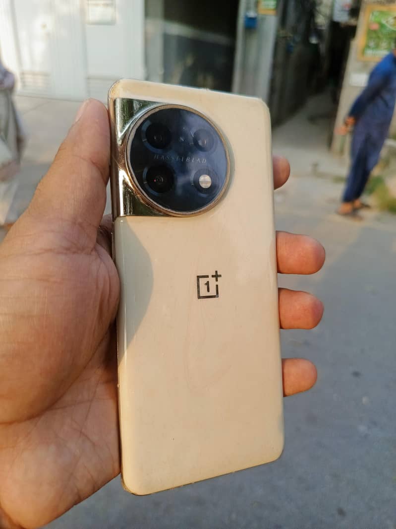 One Plus 11 0