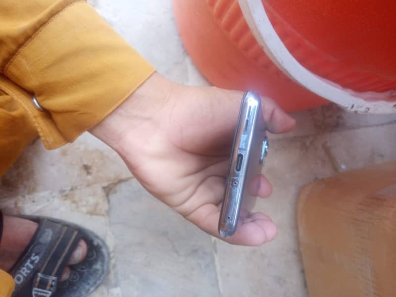 One Plus 9 4