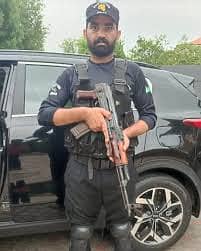 We provide Security Guards , SSG Staff Commandos, Protocol services 5