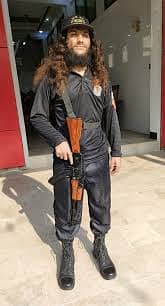 We provide Security Guards , SSG Staff Commandos, Protocol services 7