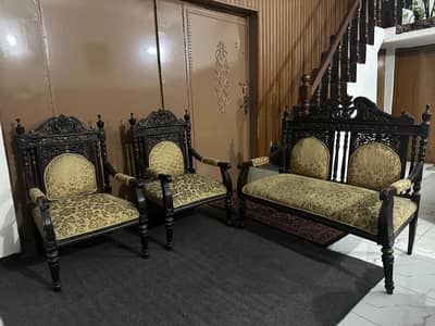 Premium wooden chairs