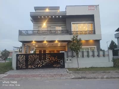 Bahria Enclave Islambad Sector J 10 Marla Brand New Luxury House Available For Sale.