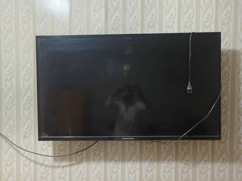 Simple LCD Changhong Ruba 45-49 inch. 2
