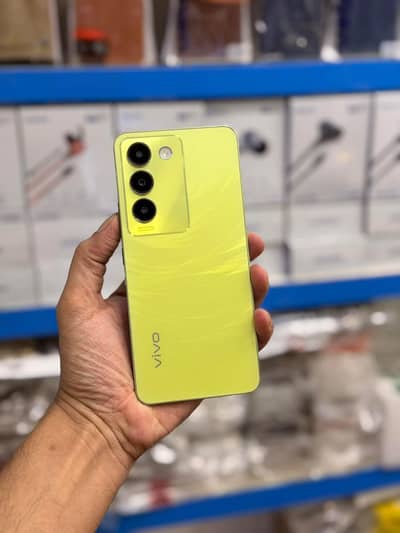 Vivo Y100