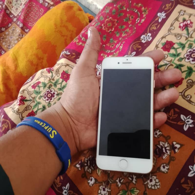 iPhone 8 7