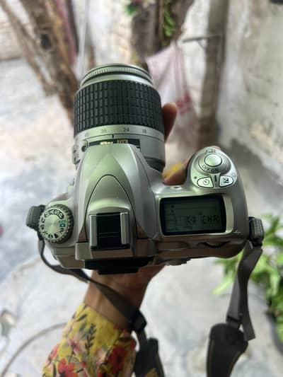 Nikon camera d50