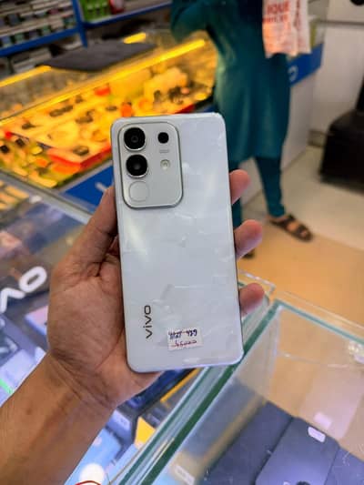 Vivo Y29