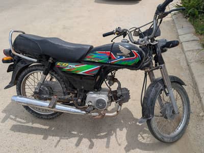 cd 70 2021 black First Owner
