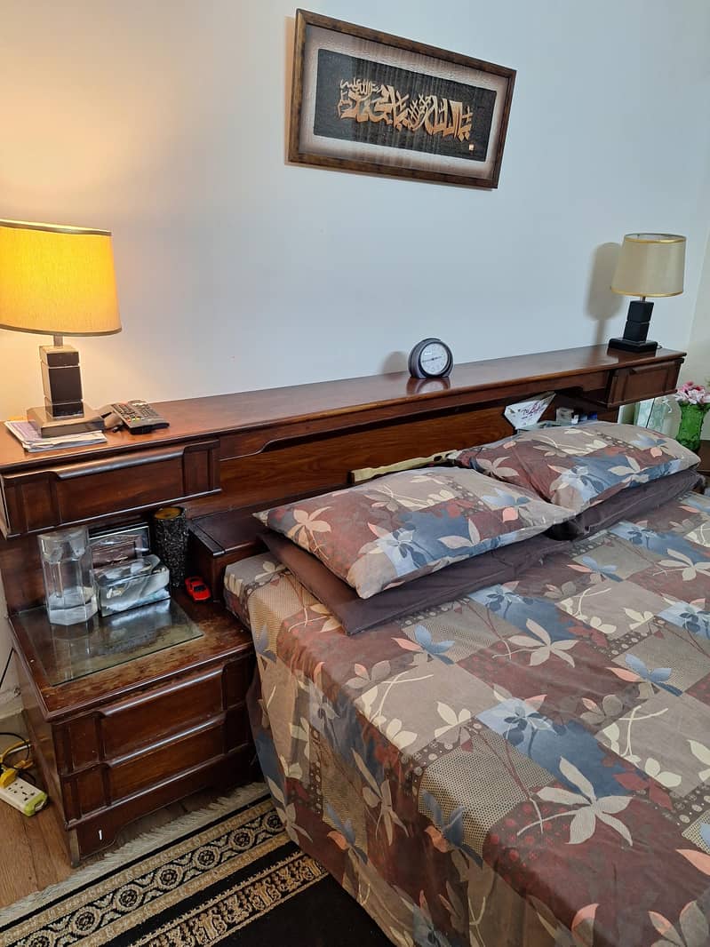 complete bed set with dressing table 1