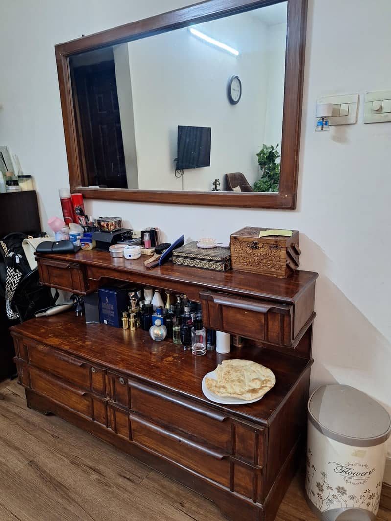 complete bed set with dressing table 4