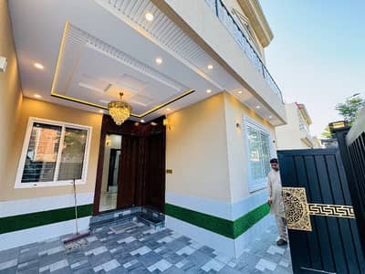 Ultra Beautiful 05 Marla House with Solar Installed For Sale