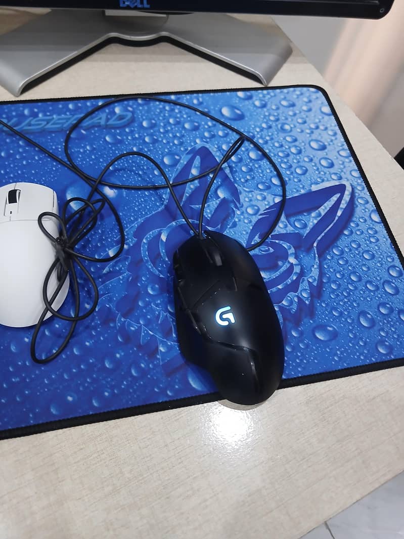 Logitech gaming mouse 4