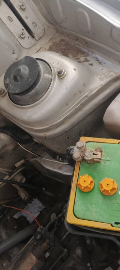 Suzuki Mehran VXR 2002 iner total genuine outer shower for fresh look