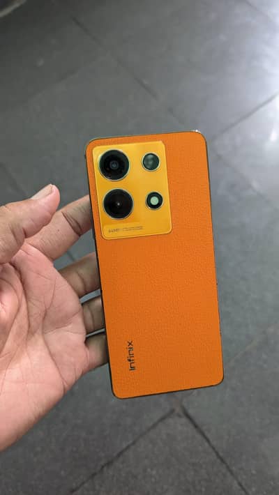 Infinix Note 30