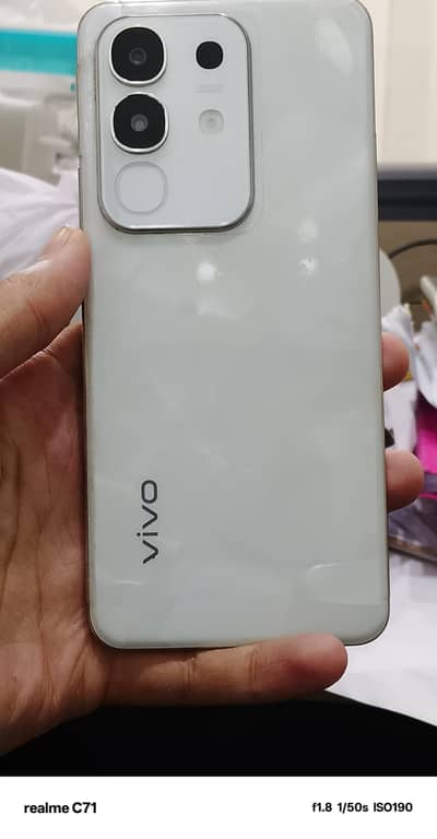 Vivo Y29
