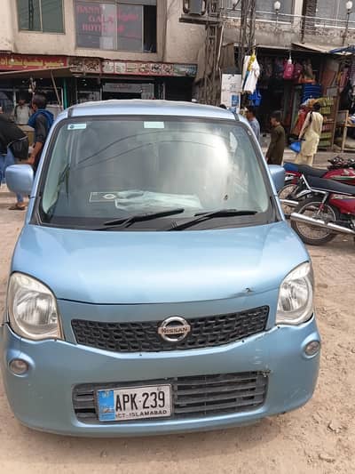 Nissan Moco 2015