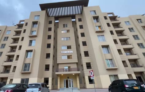 READY TO MOVE 2250sq. ft 3Bed Luxury Apartment at Tower-4, 6 & 7 Near Main Entrance of Bahria Town Karachi FOR SALE