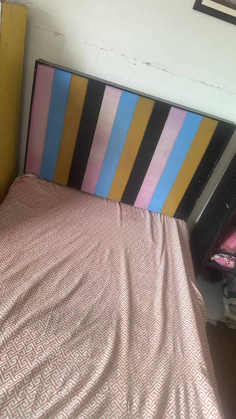 Bed with rack 1