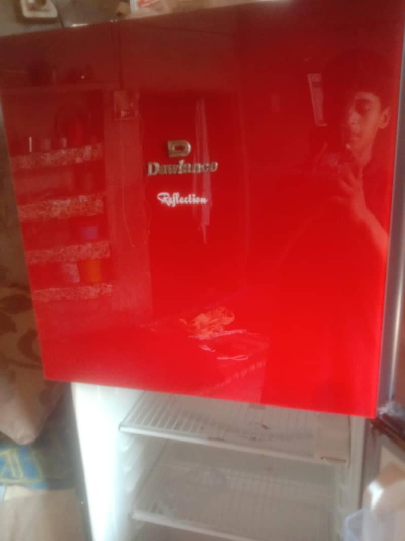 dawlance medium size fridge 6