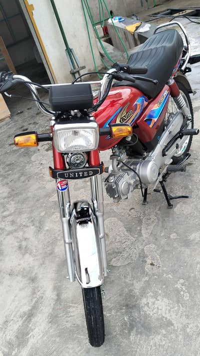 United CD 70 modal 26