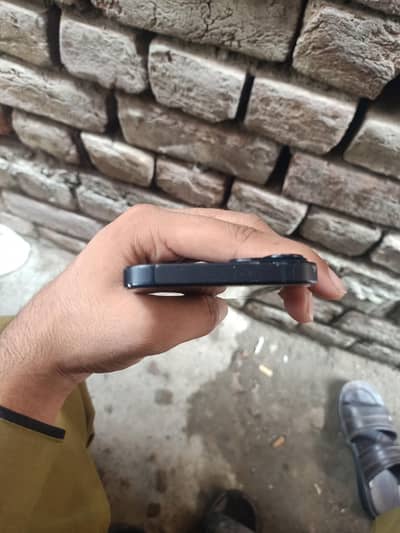 Apple iPhone 14