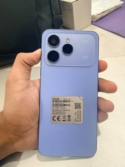 Tecno CAMON 40