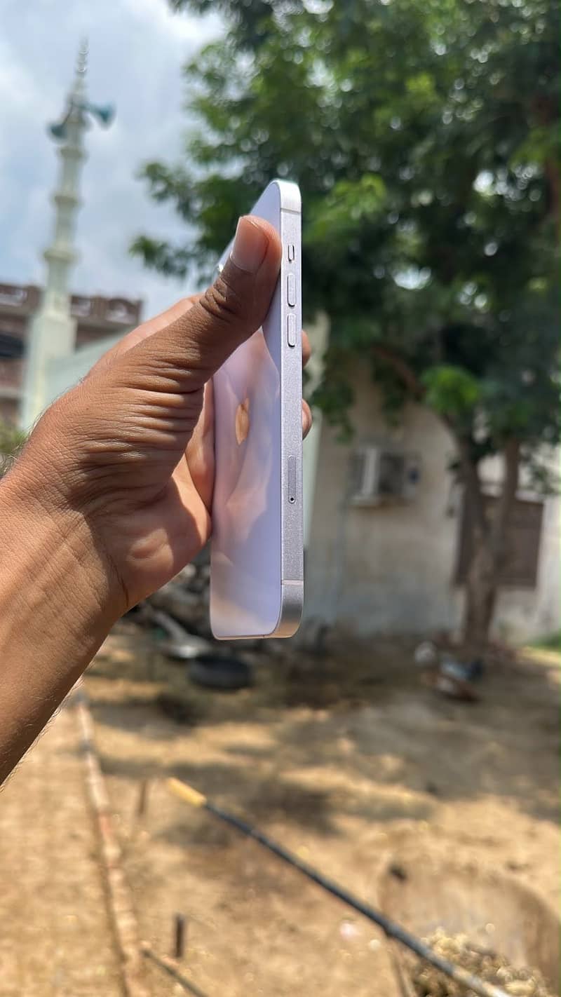 iPhone 14plus 0