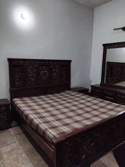 Whole Wood Bed Set